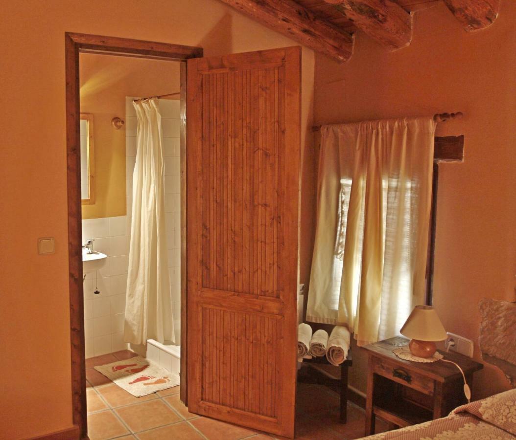 منزل الضيف Arbaniés  في Casa Oliban المظهر الخارجي الصورة